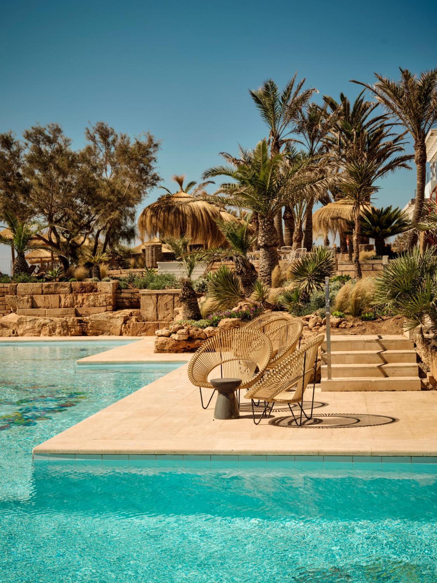 קולוניה סנט ג'ורדי Bikini Island & Mountain Hotel Es Trenc -Adults Only- מראה חיצוני תמונה