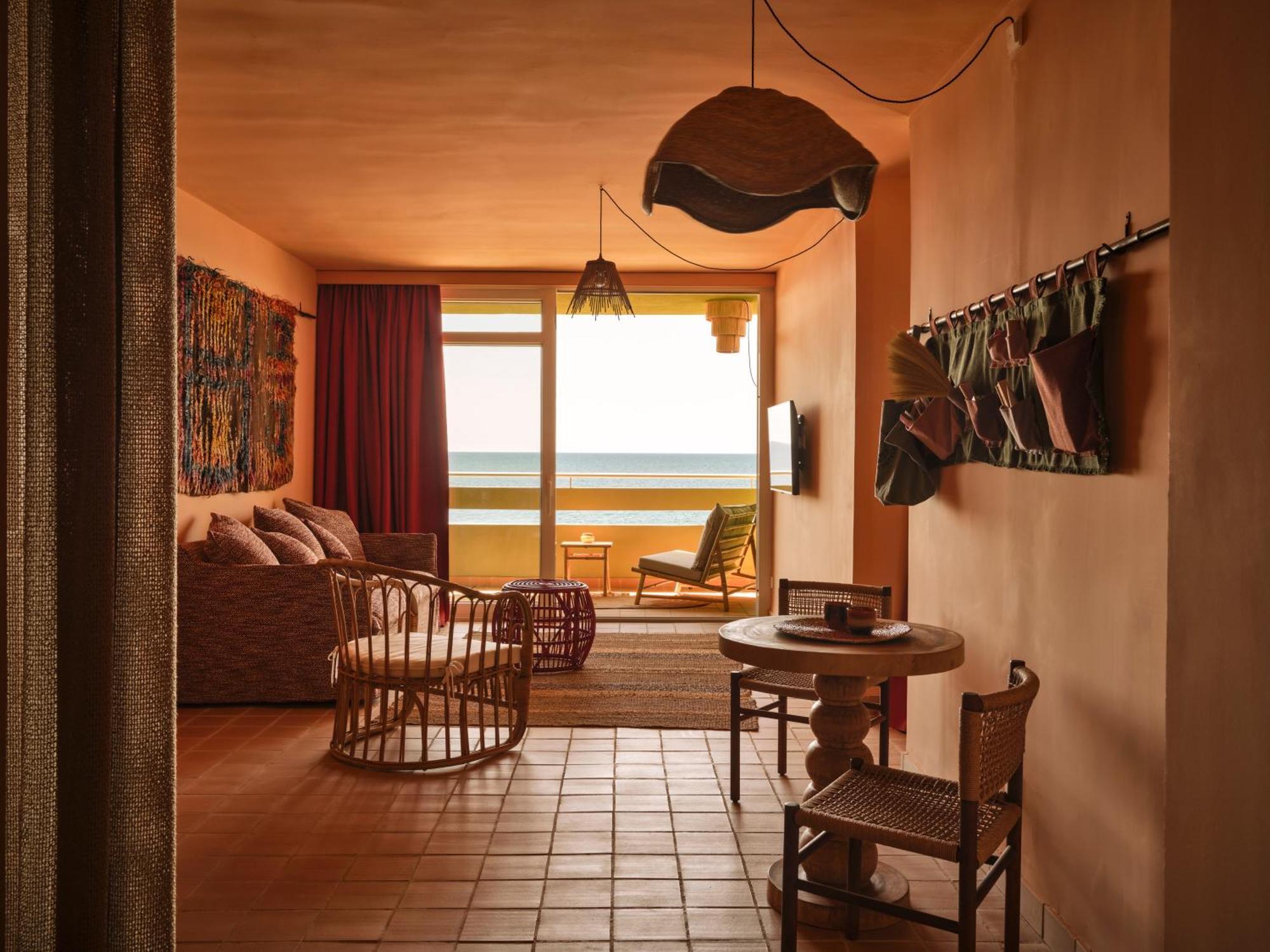 קולוניה סנט ג'ורדי Bikini Island & Mountain Hotel Es Trenc -Adults Only- מראה חיצוני תמונה