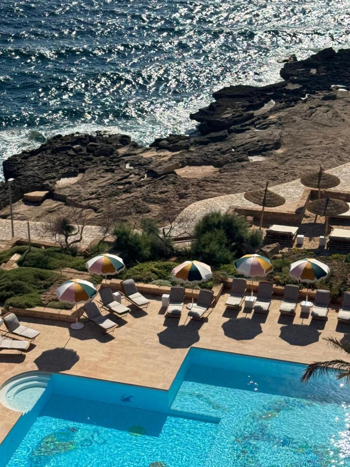 קולוניה סנט ג'ורדי Bikini Island & Mountain Hotel Es Trenc -Adults Only- מראה חיצוני תמונה